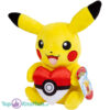 Pokémon Valentijnsdag Limited Edition - Pikachu met Hart Kussen 25 cm